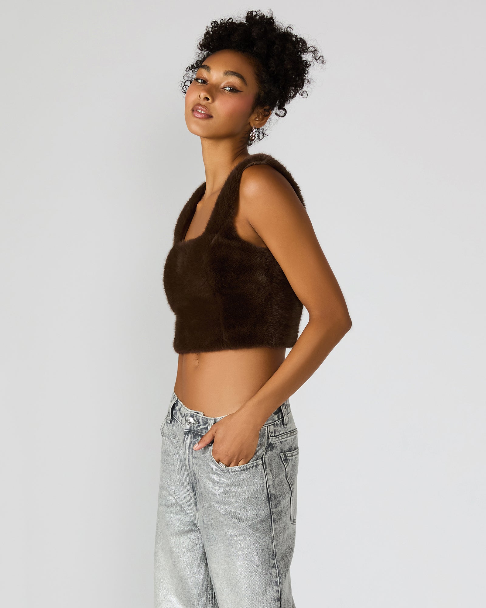 HANNIA FAUX FUR TOP DARK ESPRESSO
