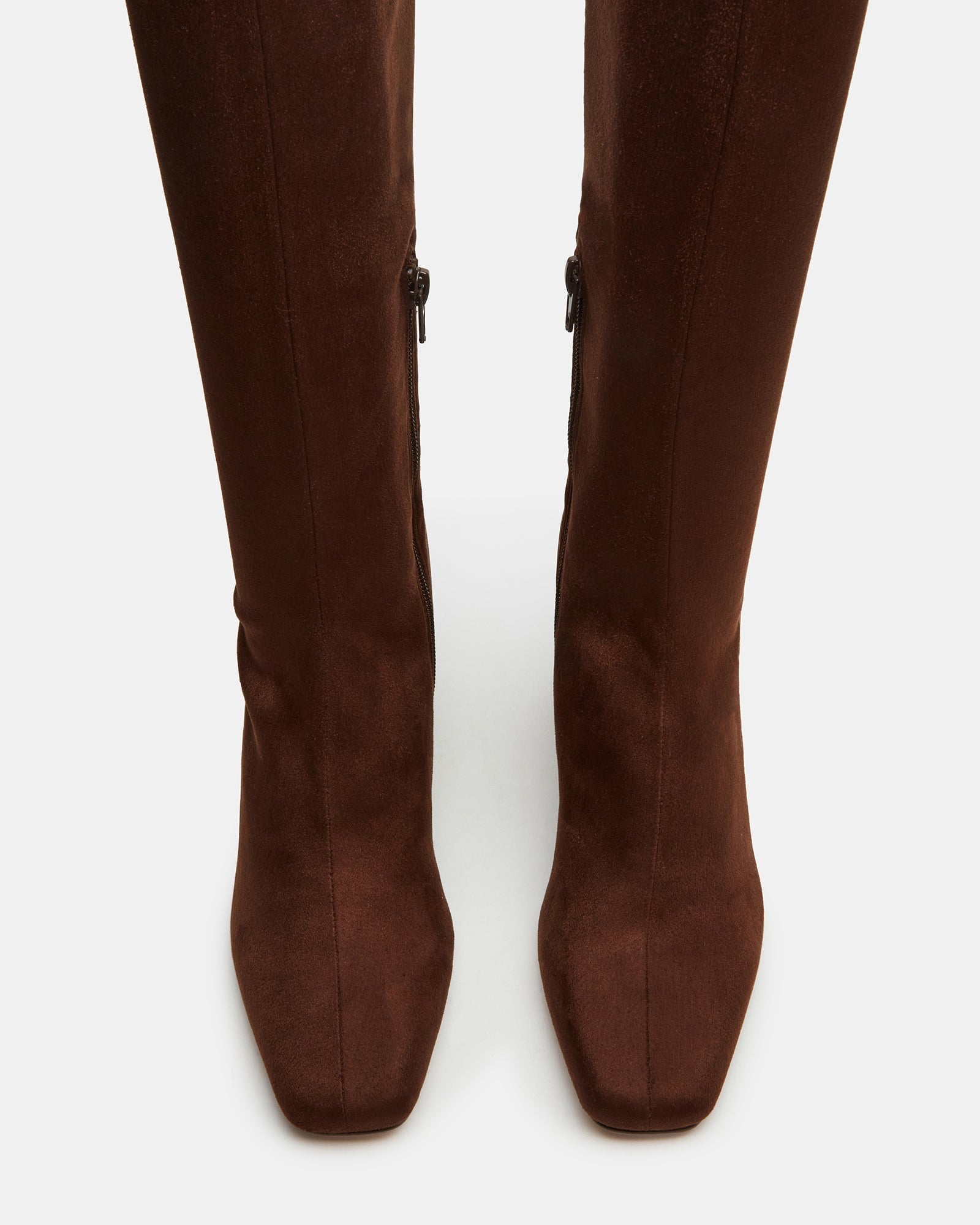 HOLLY BROWN - SM REBOOTED