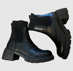 HAYLE BLACK - SM REBOOTED